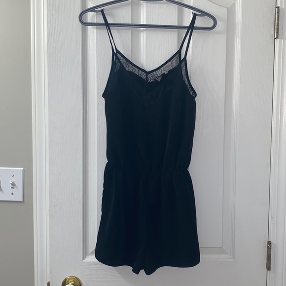 Forever 21 Romper - Picture 1 of 3